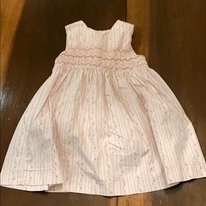 Girls dress.